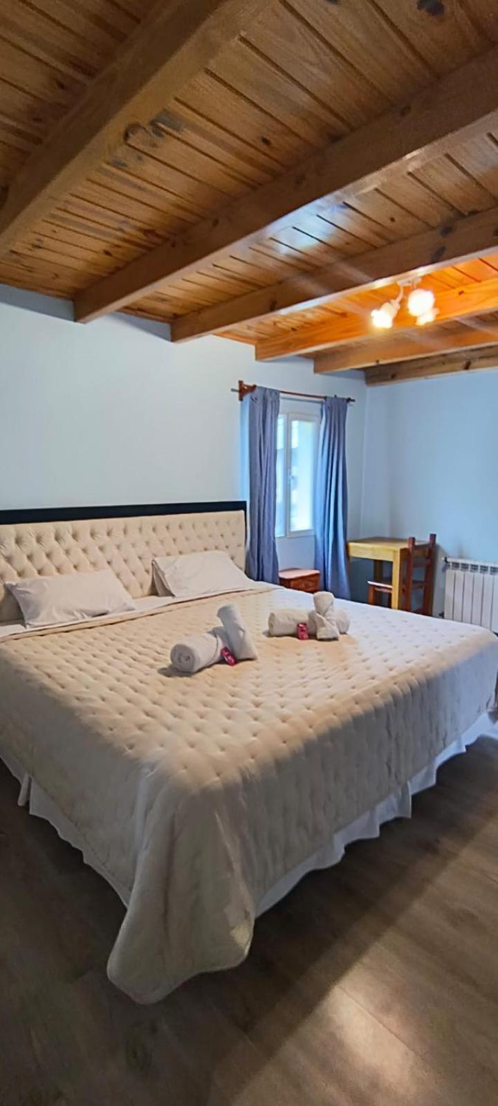 La Cima Hosteria El Chaltén Eksteriør billede
